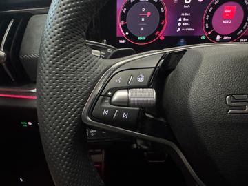 Fahrzeugbestand 17 Skoda Kodiaq 1.5 TSI Sportline AHK "sofort verfügbar"