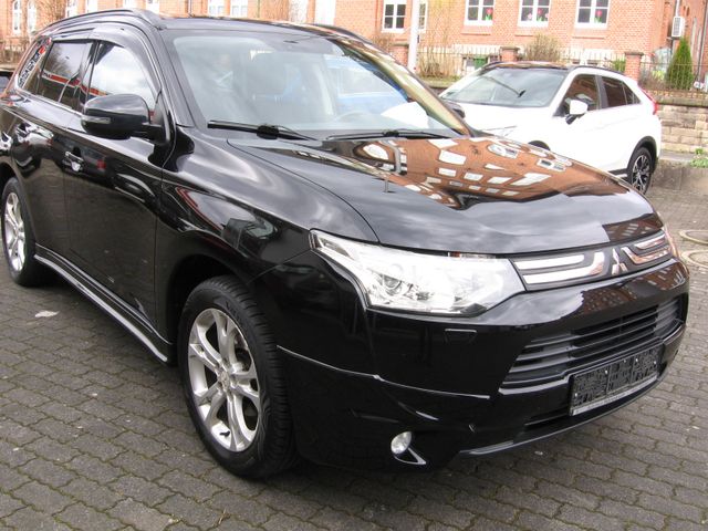 Mitsubishi Outlander Intense ClearTec 4WD