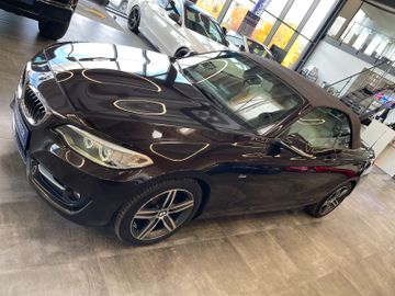 BMW 218 d Cabrio Sport Line *AHK*SHZ*Klima*Navi*
