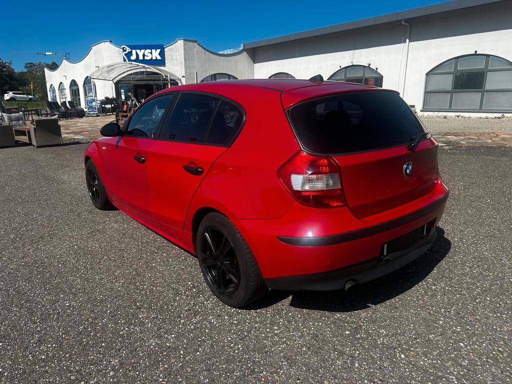 BMW 118