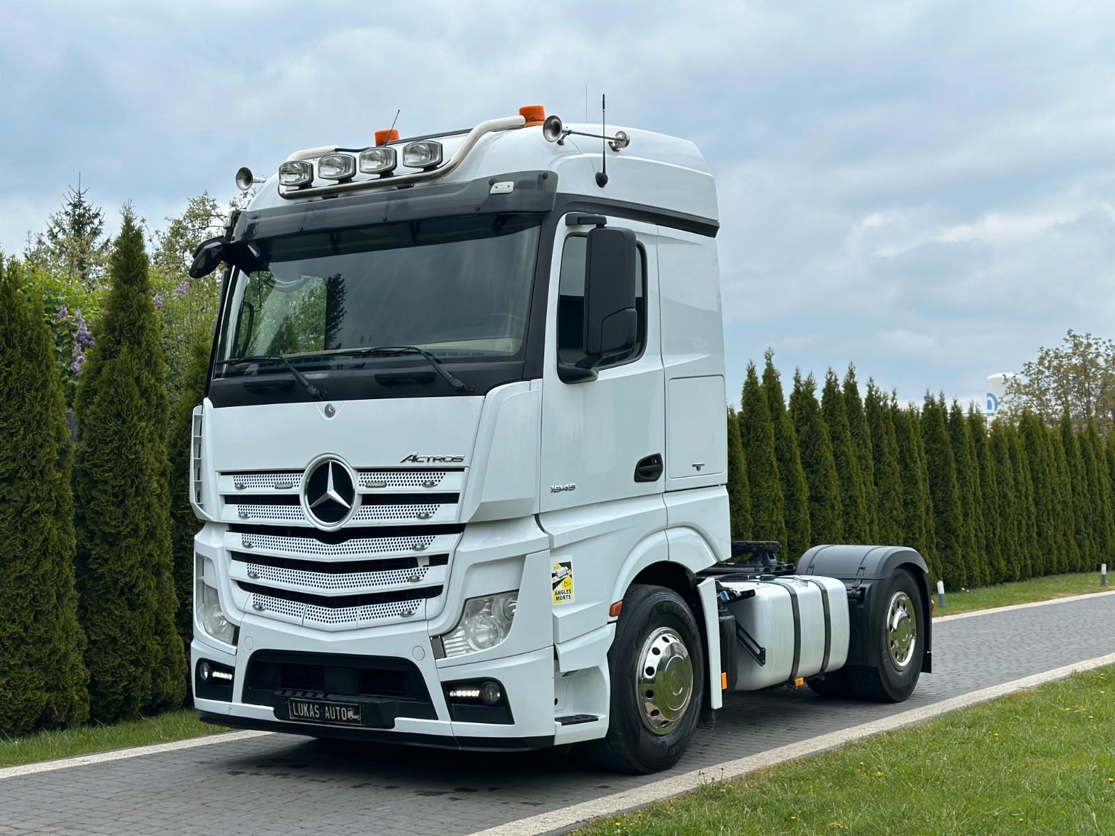 Mercedes-Benz ACTROS 1845 AUTOMATIC FRIGDE