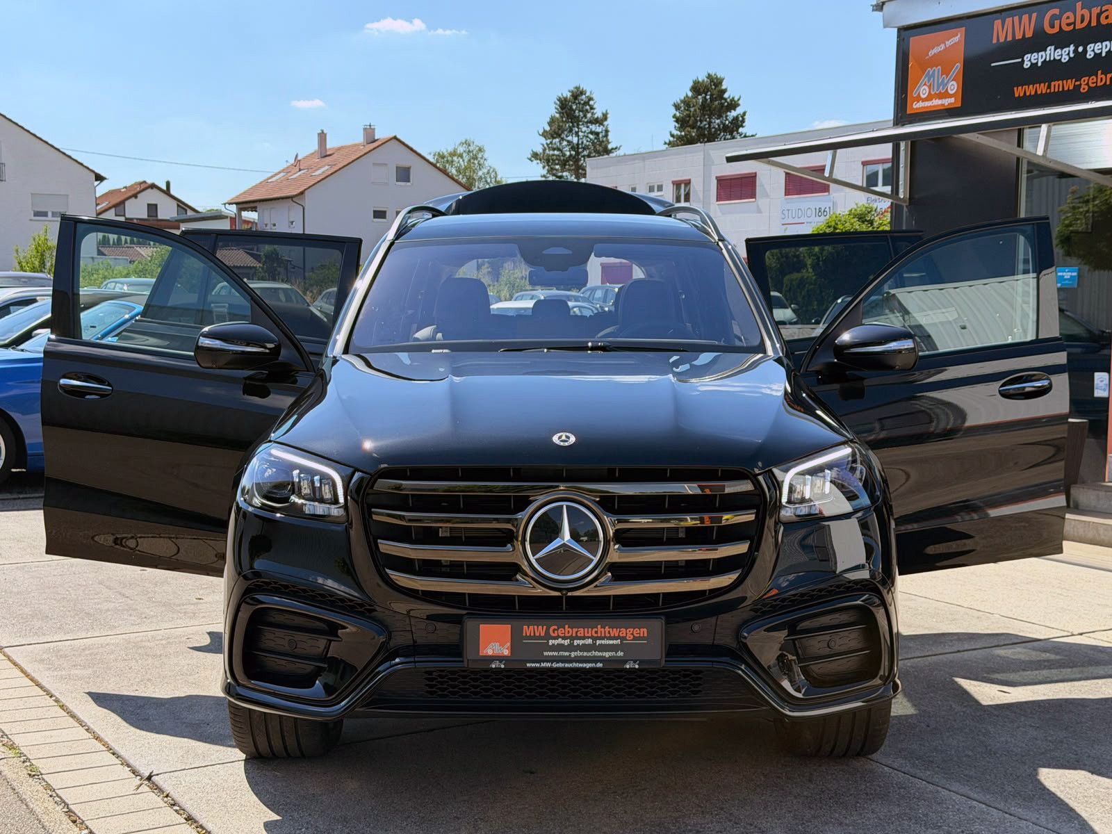 Fahrzeugabbildung Mercedes-Benz GLS 450d 4M AMG 7-Stz. AIRMATIC ACC LED 360° AHK