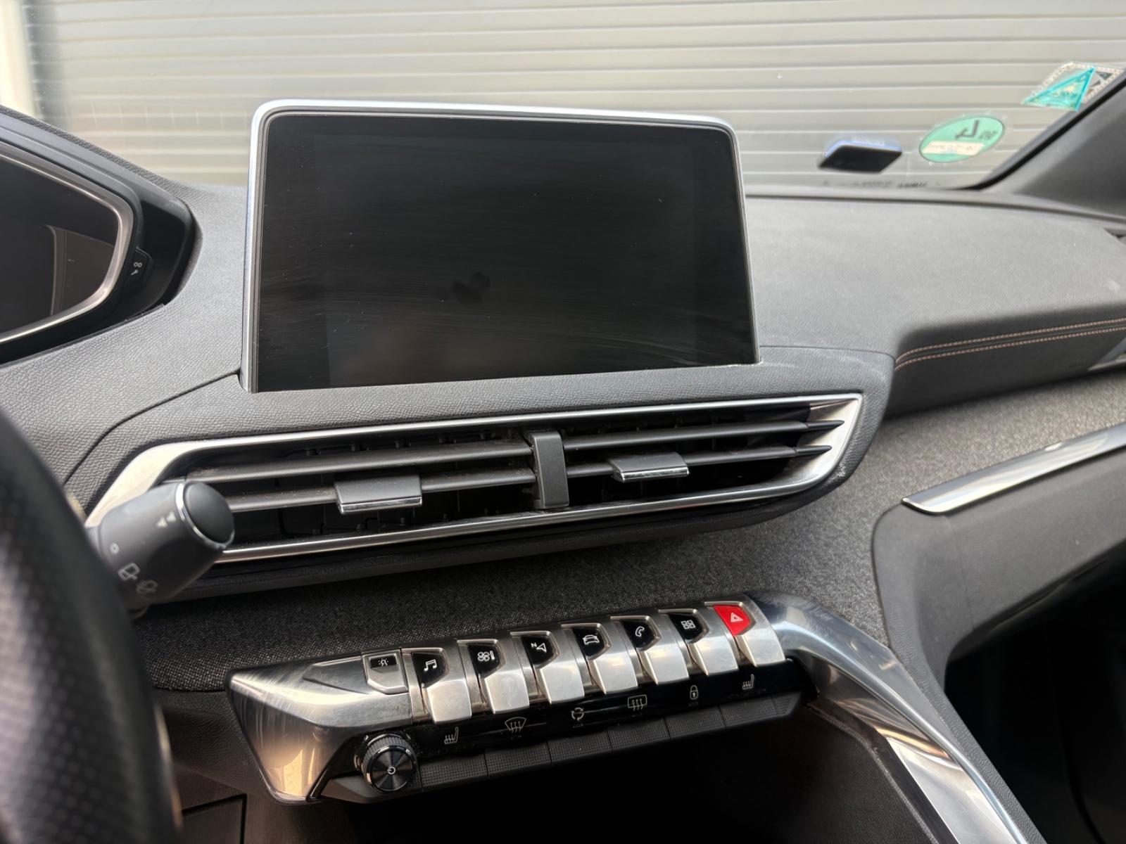 Peugeot 3008 2.0 GT-LINE/360* KAM/SHZ/NAVI/PANO/TÜV NEU