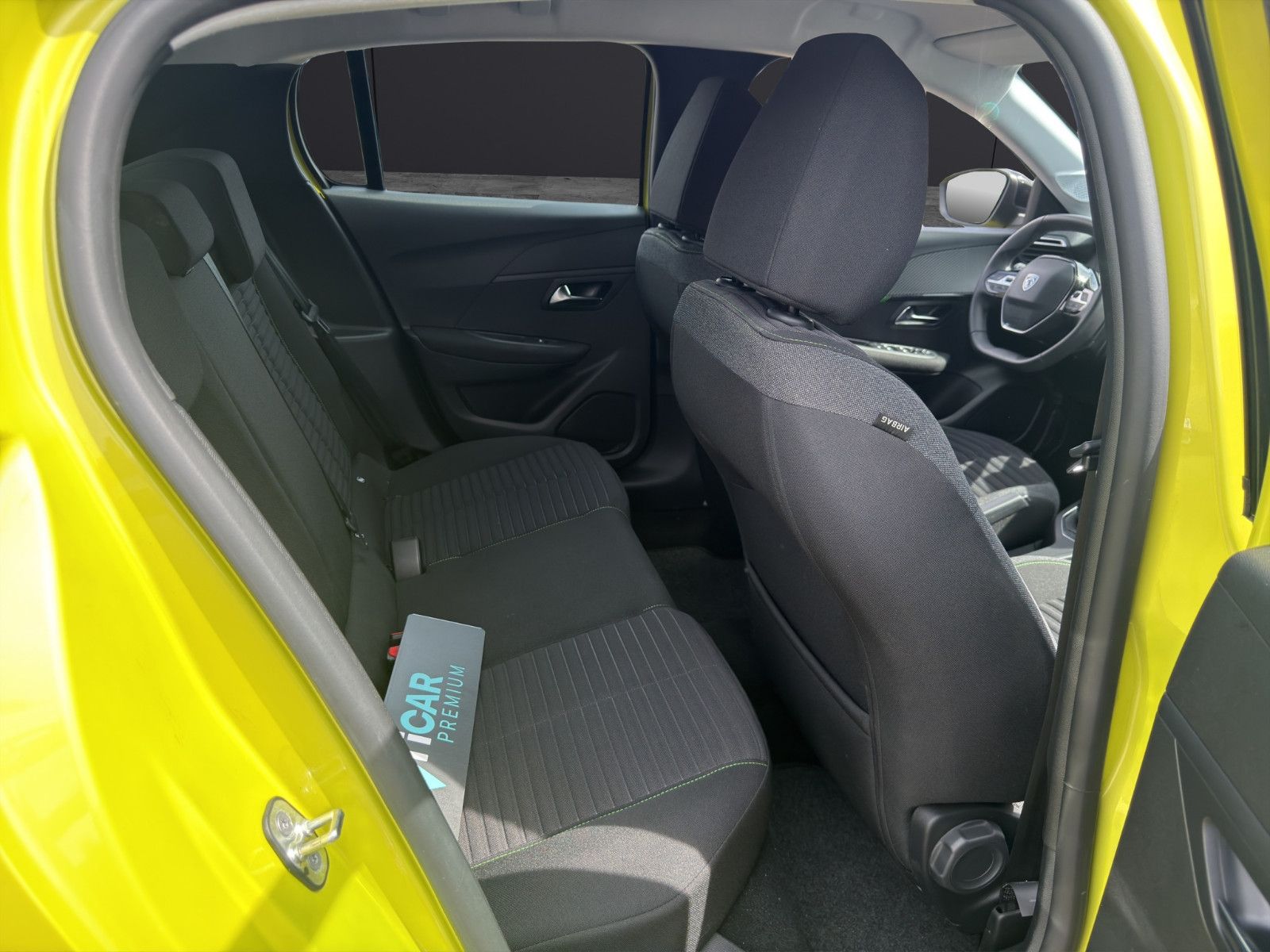 Fahrzeugabbildung Peugeot 208 Active *SitzHZ*LED*Tempomat*PDC*CarPlay*