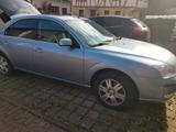 Ford Mondeo 1,8 92 kW Ghia mit neuen Allwetterreifen  - Ford Mondeo aus 2005: Ghia