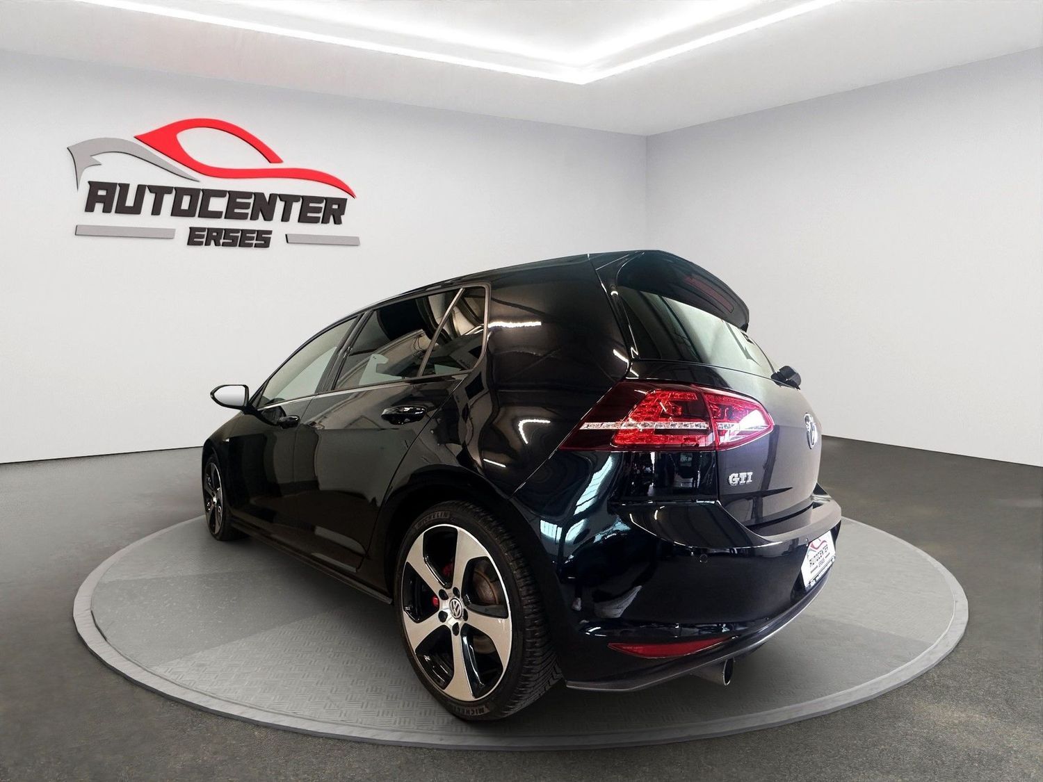 Volkswagen Golf GTI BMT Automatik Navi PDC Bi-Xenon SHZ foto 4