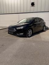Ford Focus KEYLESS/STANDHEIZUNG/TITANIUM - Ford Focus: Standheizung