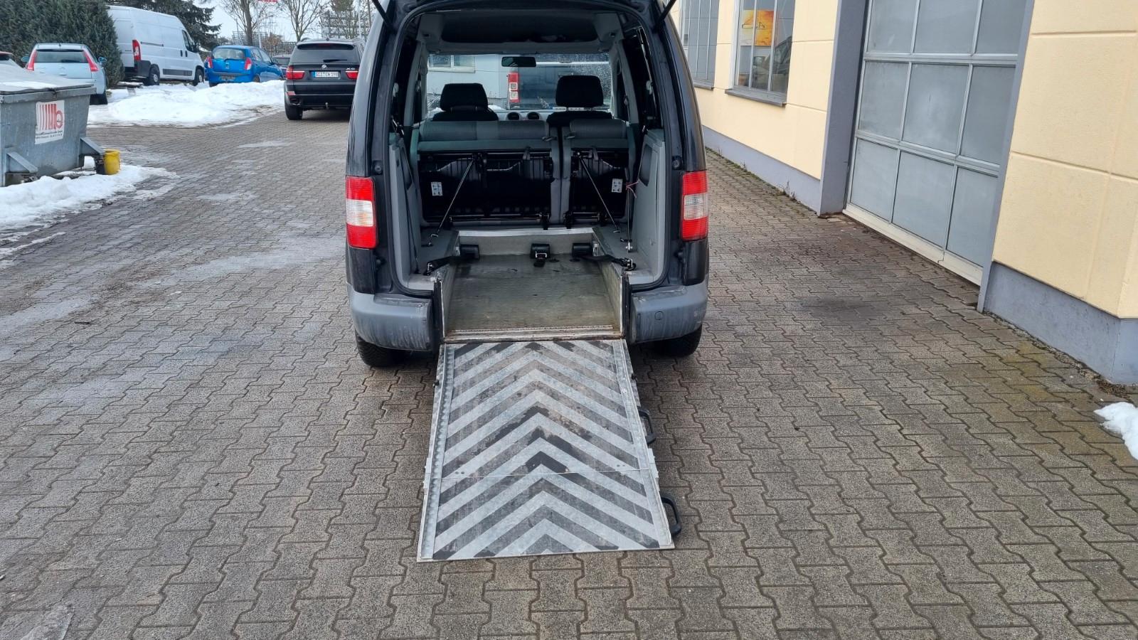 Volkswagen Caddy Life Behindertenfahrzeug