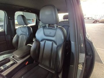 Audi Q7 - 9