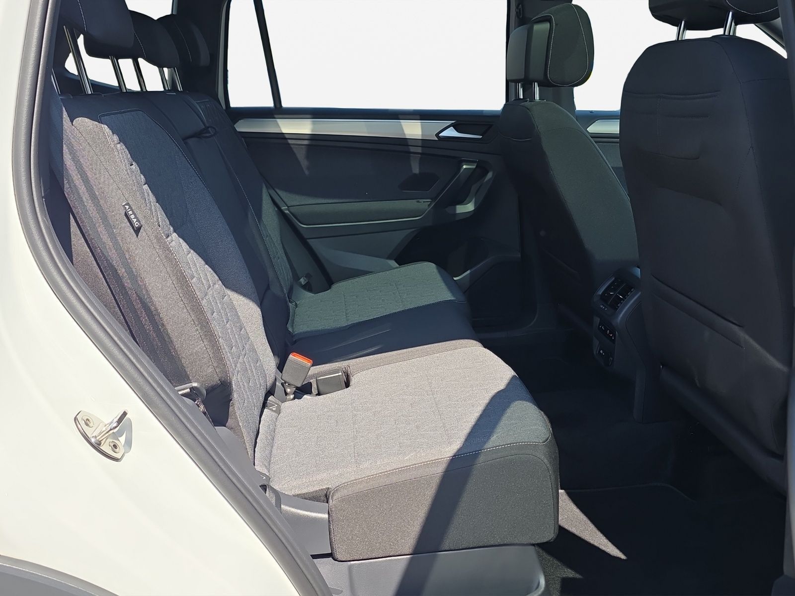 Volkswagen Tiguan Allspace - Bild 19