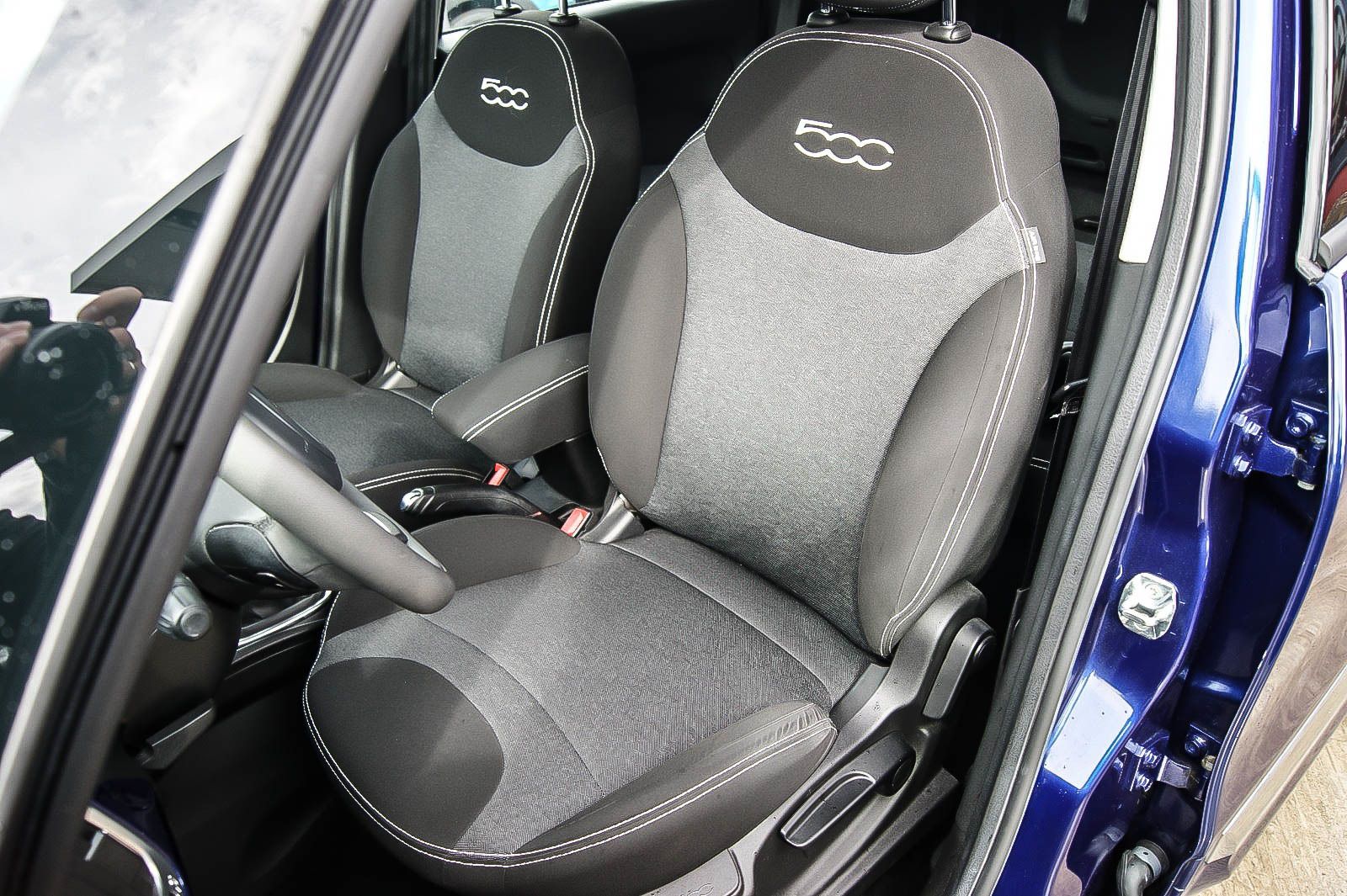 Fahrzeugabbildung Fiat 500 L 1.4T-Jet URBAN Pop-Star NAVI PDC 1.HAND