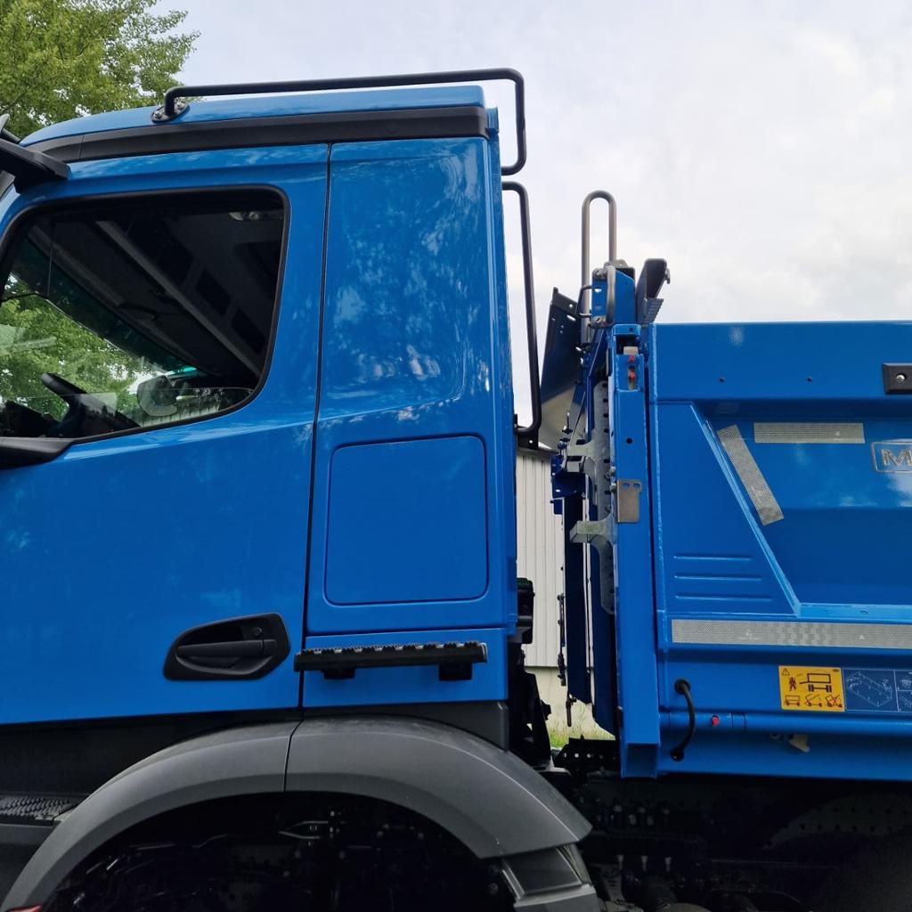 Fahrzeugabbildung Mercedes-Benz Arocs 3245 K 8x4/4 Bordmatik,Rollplane