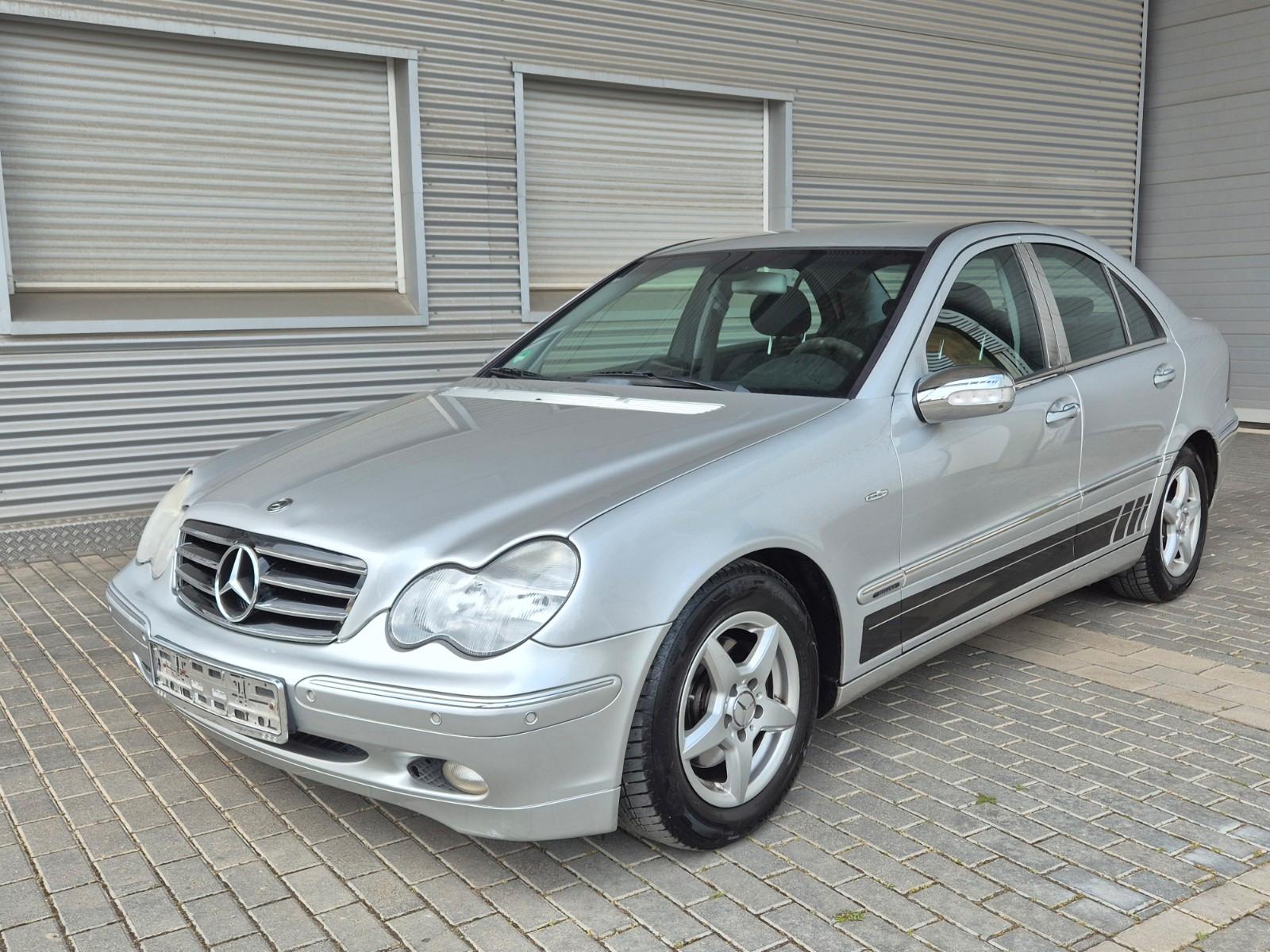 Mercedes-Benz C 180 Kompressor ELEGANCE *NAVI* SHZ*AUTOMATIK*