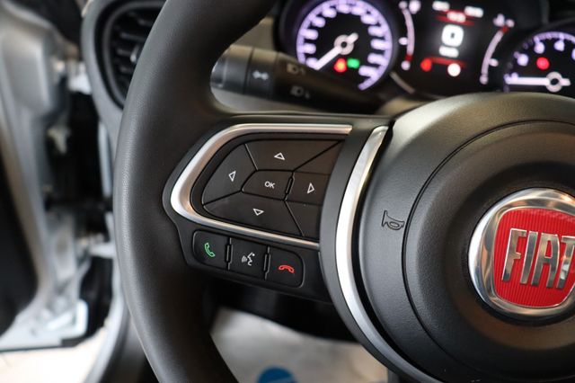 Fahrzeugabbildung Fiat 500X Cross|1HAND|PANO|KAMERA|ACC|19ZOLL|