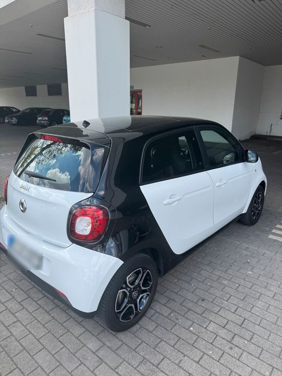 Image of Smart ForFour