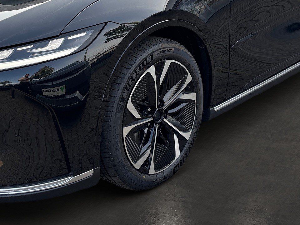 Fahrzeugabbildung Mazda 6e 258PS Takumi Plus