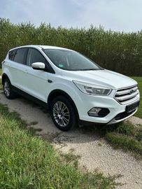 Ford Kuga - 2