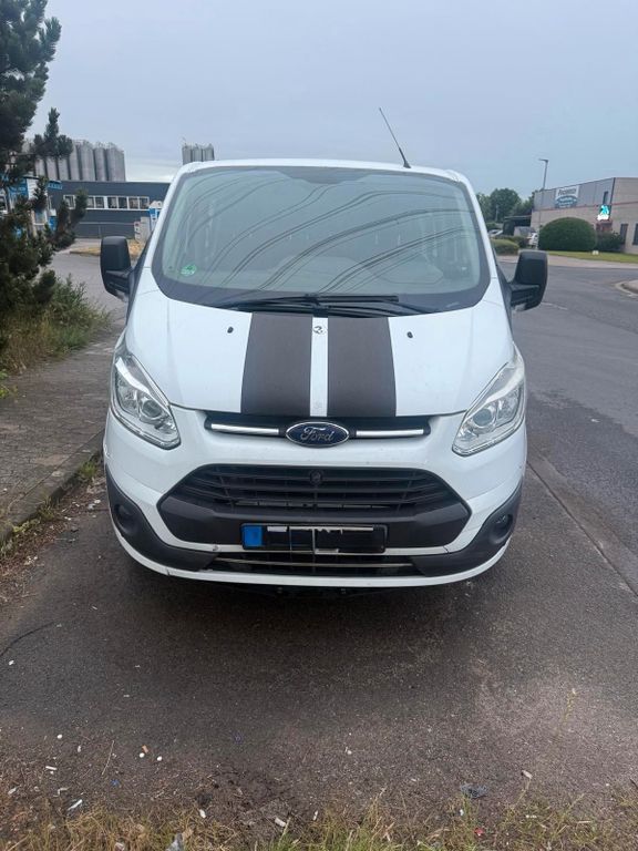 Image of Ford Transit Custom
