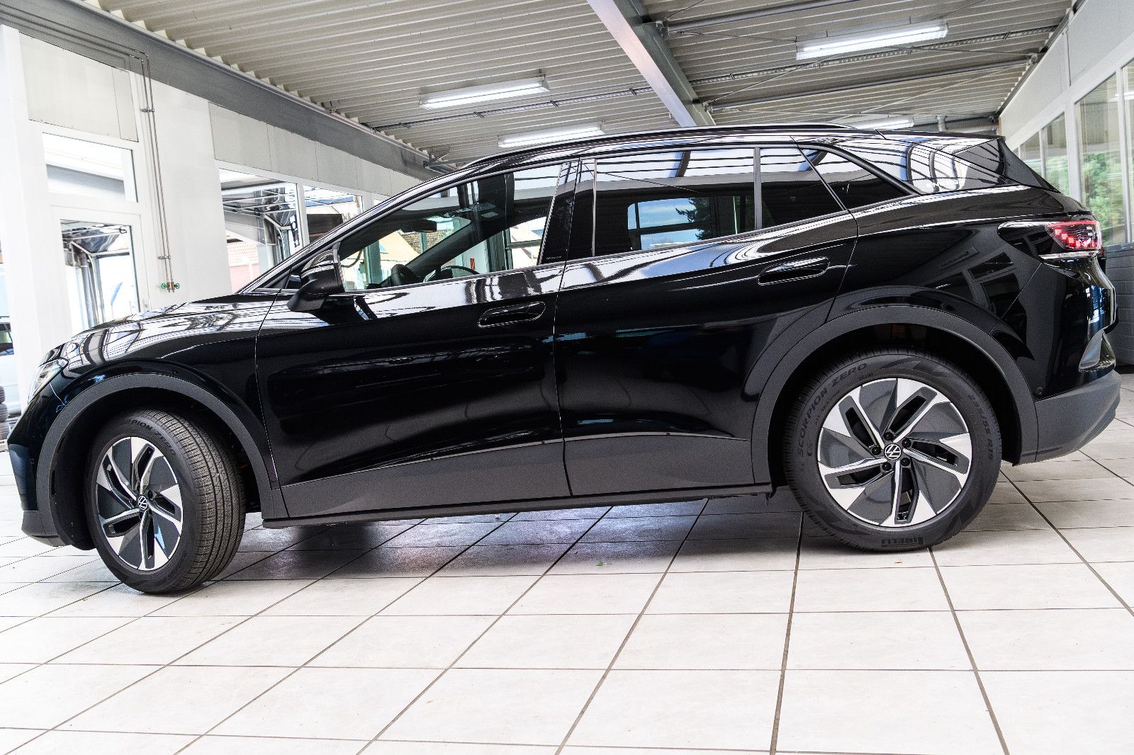 Fahrzeugabbildung Volkswagen ID.4 Pure 125 kW Energy+ACC+360Kamera+Matrix