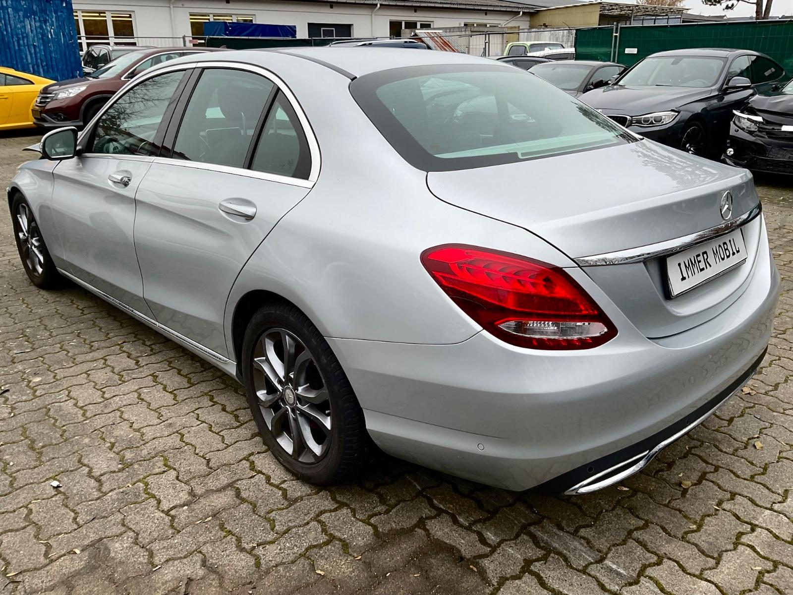 Mercedes-Benz C 180 CGI Lim. 7G-Tronic  Avantgarde