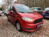 Ford Tourneo Courier Trend - Ford Tourneo Courier mit Anhängerkupplung