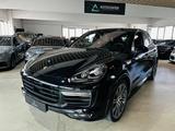 Porsche Cayenne GTS*Carbon*Pano*Luft*Sport-Chrono* - Porsche Gebrauchtwagen in Hagen