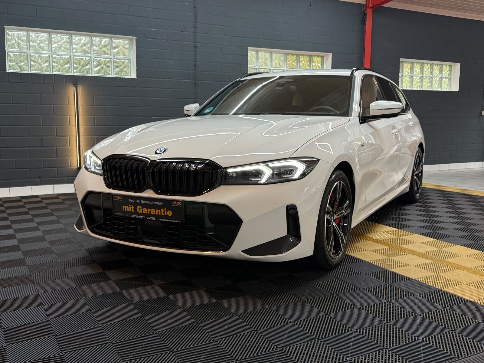 BMW 320 320d xDrive M Sport|H&K|AHK|HuD|360|El.Sitze – Gebrauchtwagen PP Perfect Cars Hofgeismar