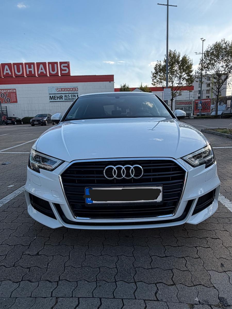 Audi A3 Sportback 1.5 TFSI S line / Virtual Cockpit