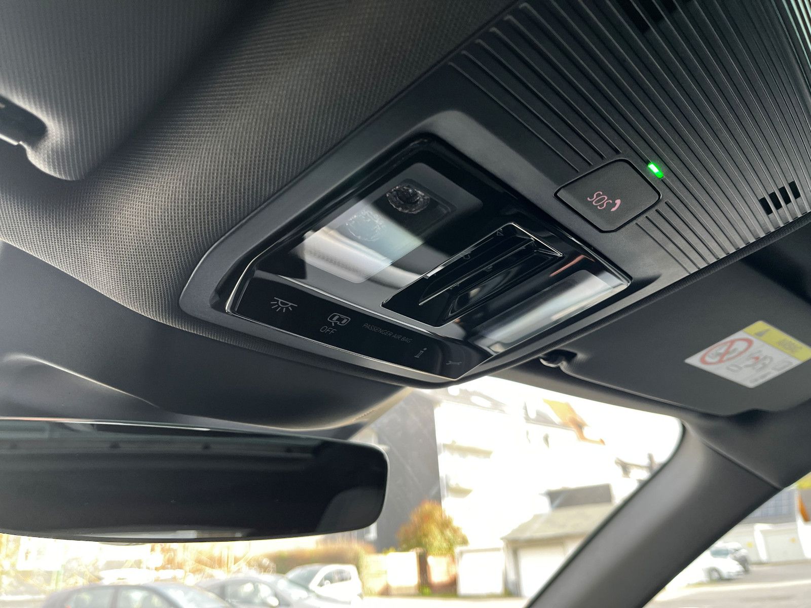 Fahrzeugabbildung CUPRA Terramar 2.0 TSI 4Drive VZ AHK PANO 20" SENN HUP