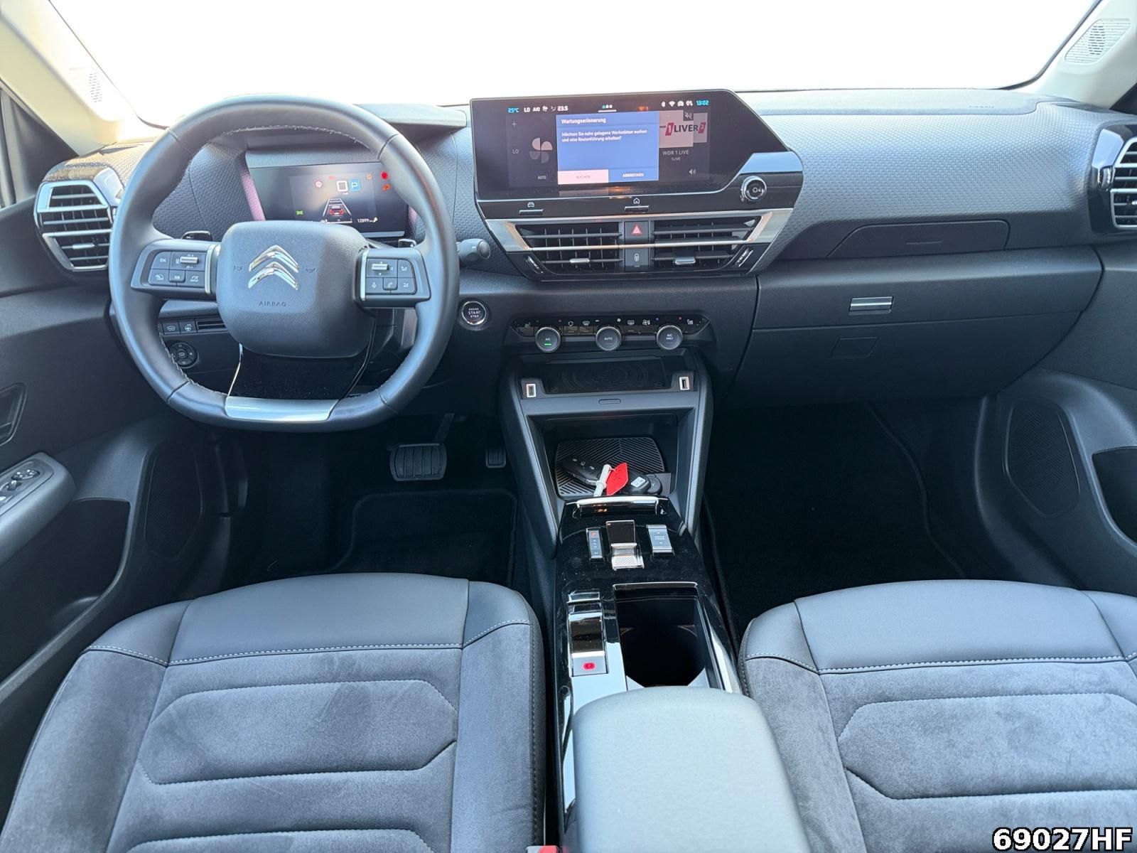 Fahrzeugabbildung Citroën C4 1.2 PureTech 130, Max