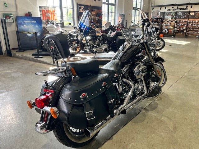Fahrzeugabbildung Harley-Davidson FLSTC 103 Heritage-Jekill-wenig Kilometer