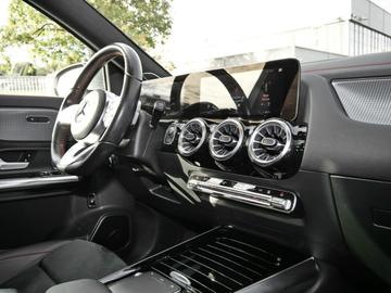 2021 Mercedes-BENZ EQA — миниатюра 20