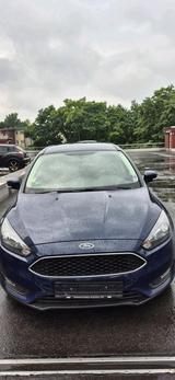 Ford Focus 1.5 L EcoBoost 16 v - Ford Focus: 16 16v
