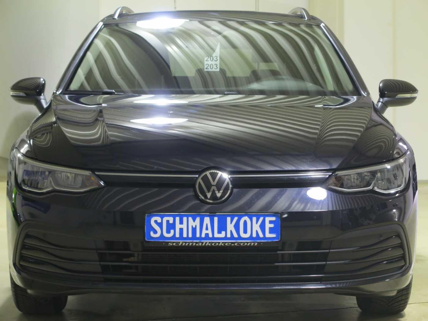 Volkswagen Golf VIII Variant 2.0 TDI SCR DSG7 Life AHK Navi