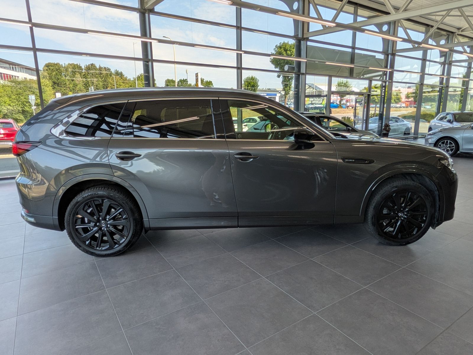 Vehicle image Mazda CX-80 3.3L E-SKYACTIV D 254 HOMURA+ 7-seat Pano