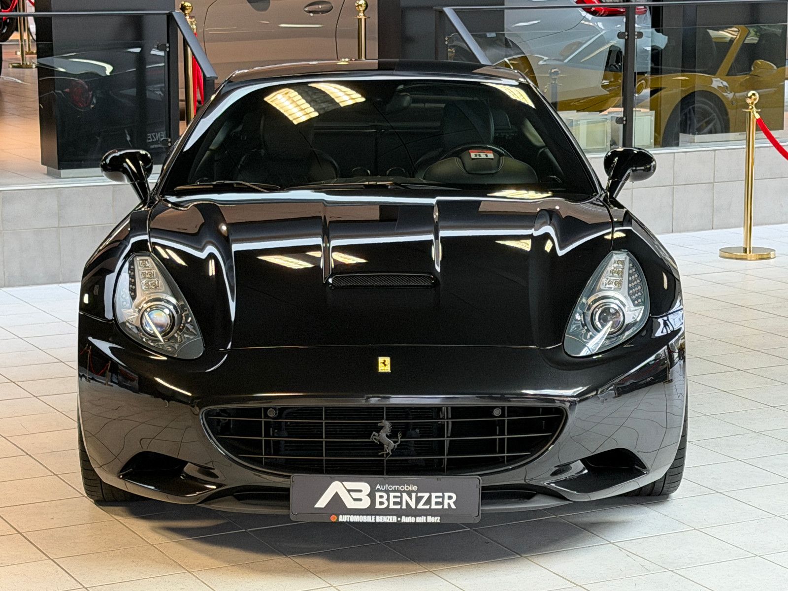 Fahrzeugabbildung Ferrari California 30 V8 /CARBON/KAM/LED-LENKRAD/TOP