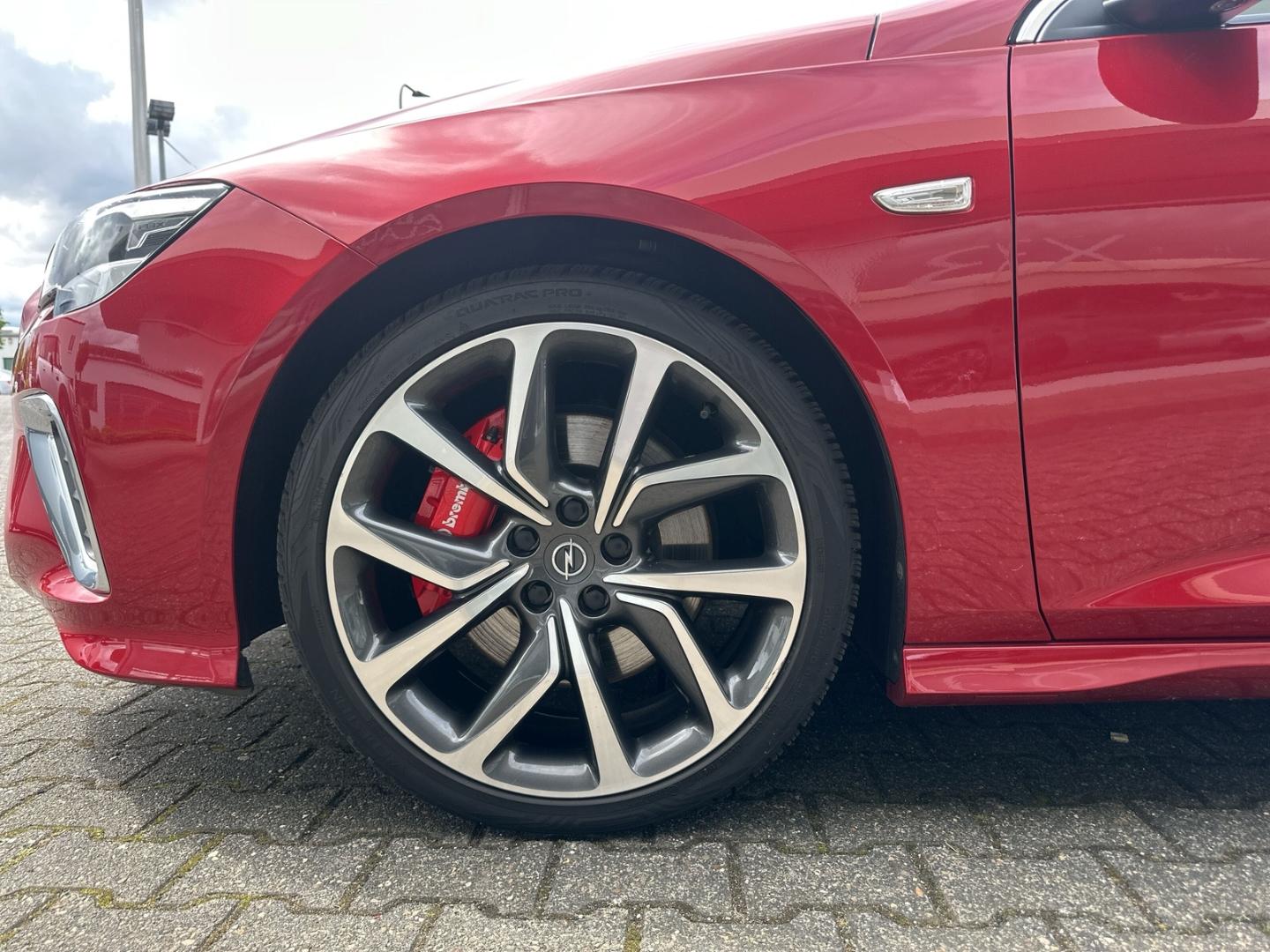 Opel Insignia B Sports Tourer GSi 4x4 2.0 SHT EU6d