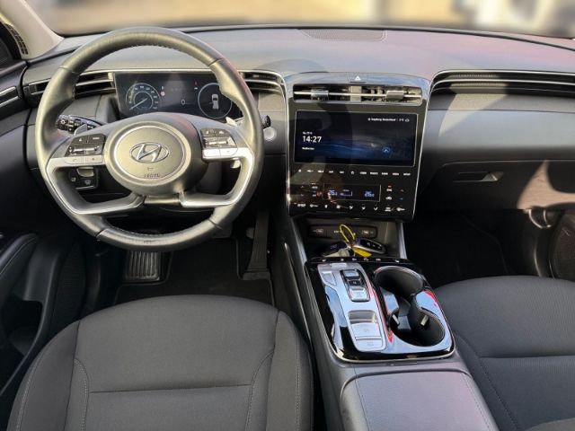 Fahrzeugabbildung Hyundai Tucson Trend Hybrid 4WD +PANO+KLIMA+NAVI+SHZ+RFK