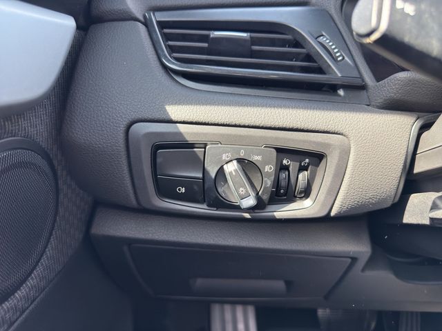 225 Active Tourer Hybrid iPerformance SHZ FACEL.
