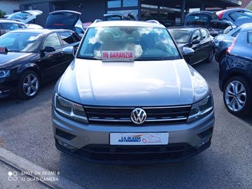 Volkswagen Tiguan - 2
