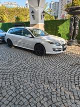 Renault Laguna 2.0 Initiale Paris - gebrauchte Renault Laguna aus dem Jahr 2013