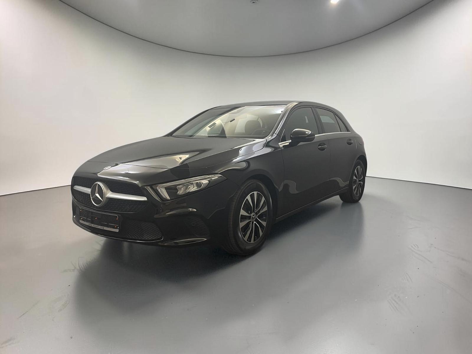 Mercedes-Benz A-Class d LED*WIDE*T-LEDER*1-HAND*MBUX*RÜCKKAM