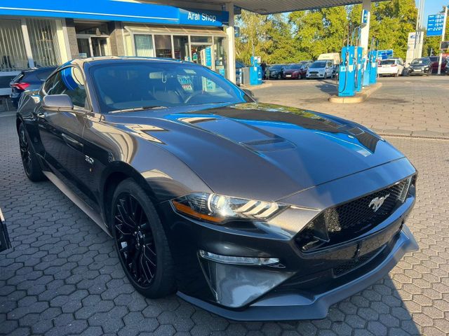 Ford Mustang 5.0 V8 Coupe *WENIG KILOMETER*