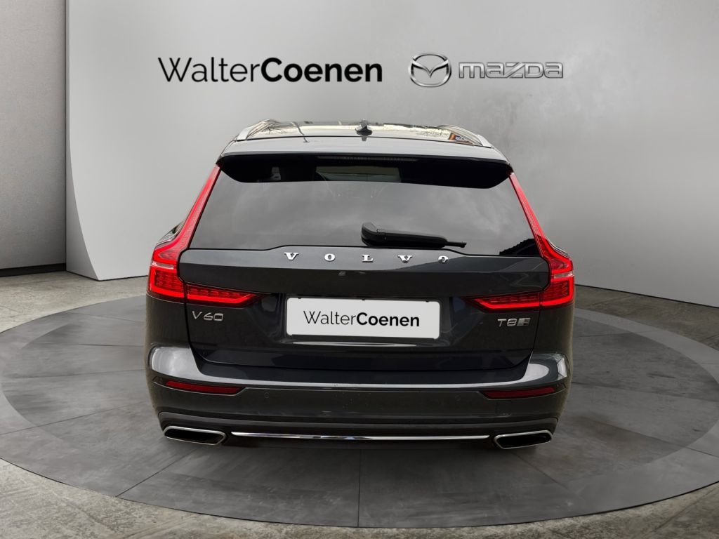 VOLVO V60 T8 AWD Twin Engine Inscription AHK semi elek VOLVO V60 T8 AWD Twin Engine Inscription AHK semi elek