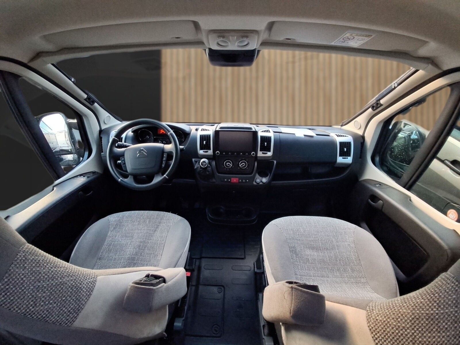 Fahrzeugabbildung Pössl 2Win RS Plus 165 PS Nav,Kamera,Solar,Markise,AHK