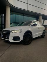 Audi Q3 1.4 TFSI ultra 93.000km Bj.2016, T... - Audi: 1.9