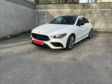 Mercedes-Benz CLA 220 DCT - - schwarze Mercedes-Benz CLA 220