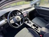 Volkswagen Passat 2.0 TDI Business Automatik/Navi+/LED/AHK - VW Passat Variant in Bonn
