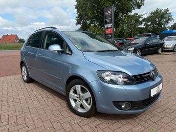 Volkswagen Golf - 1