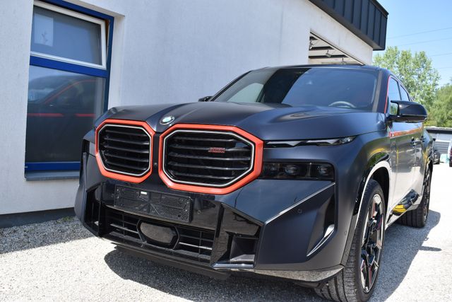 BMW Label Red "1 of  500"
